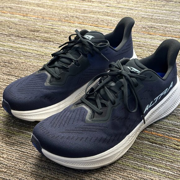 Altra Other - Altra Experience Flow 2 Men’s Running Shoes – Size 11.5, Navy/White